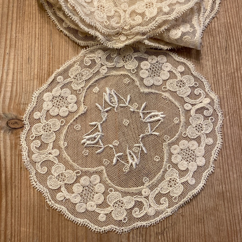 Set of 7 Vintage Lace Cocktail Doilies Coasters Embroidered Floral Mesh
